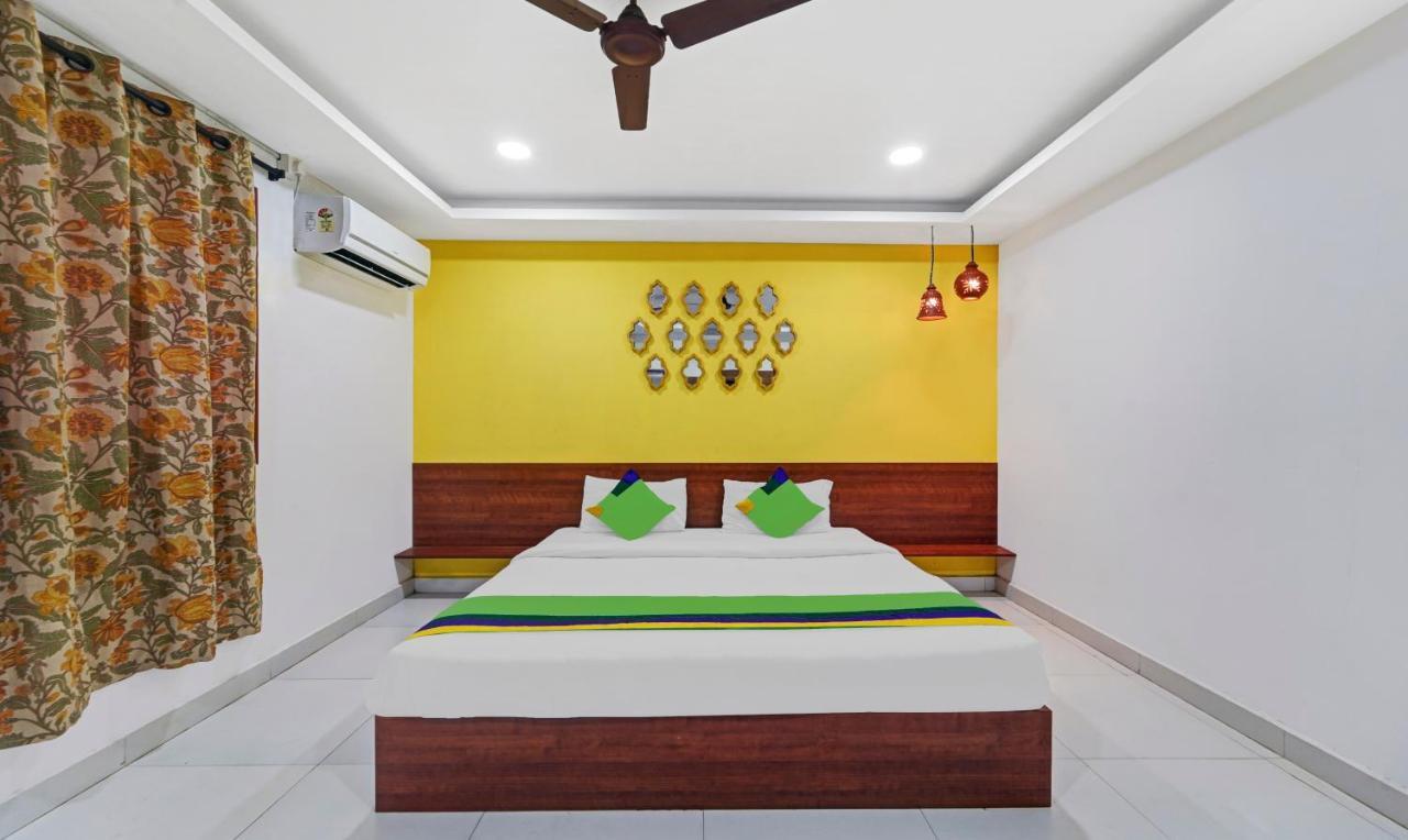 Treebo Signature Grande Kottakuppam Bagian luar foto