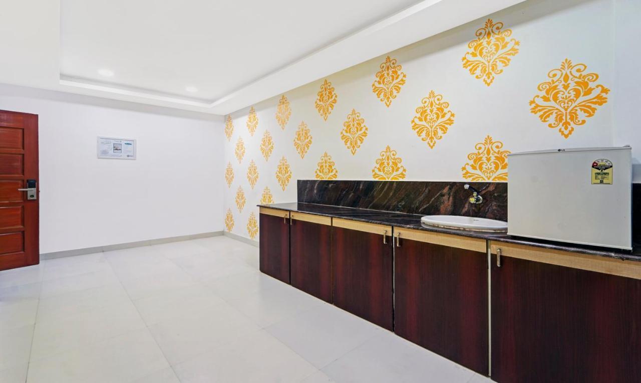 Treebo Signature Grande Kottakuppam Bagian luar foto