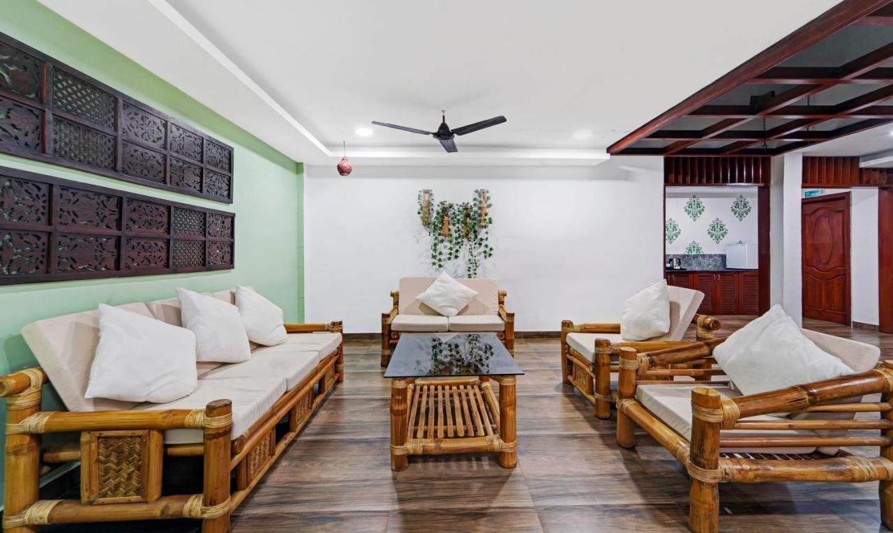 Treebo Signature Grande Kottakuppam Bagian luar foto